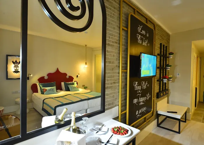 Seaden Valentine & Ultra (adults Only) فندق