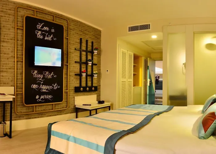 Hotel Seaden Valentine & Ultra (adults Only)